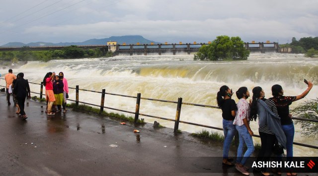 Khadakwasla dam, indian express