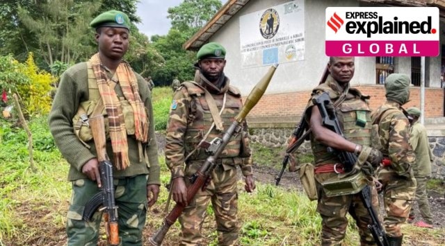 Armed Forces of the Democratic Republic of the Congo (FARDC) hold position following renewed fighting in Kilimanyoka, outside Goma in the North Kivu province of the Democratic Republic of Congo June 9, 2022. Picture taken June 9, 2022. (REUTERS/Djaffar Sabiti)
