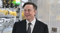 Elon Musk had twins last year with one of his top executives, says report