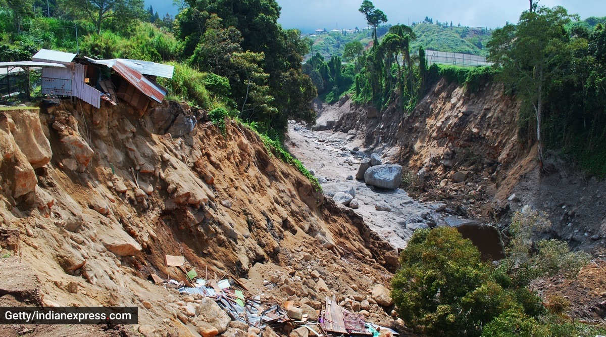 As rainfall triggers landslides in Himachal, Uttarakhand is put on high ...