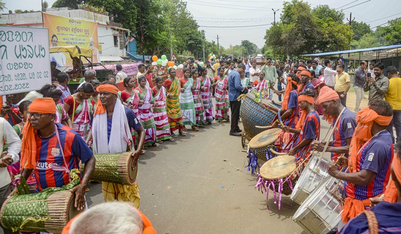 Draupadi Murmu Scripts History, Becomes India’s First Woman Tribal ...