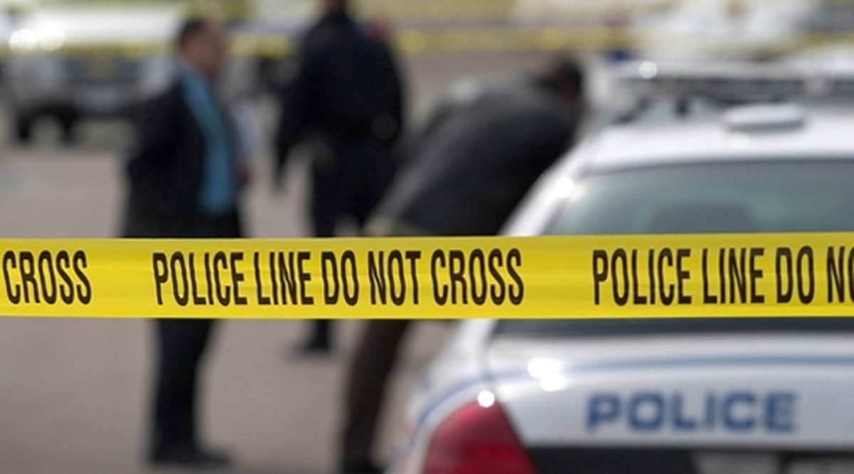 Nine people, including a teenager, were wounded Thursday evening in gunfire outside a neighbourhood grocery shop in Newark. 