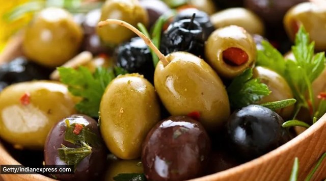 Is An Olive A Fruit Or Veggie? Here’s What’s True