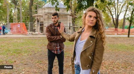 Although there are many habits one should be wary of when trying to impress someone, famous travel influencer Shehnaz Treasury lists down some of her turn-offs. (Source: Pexels)