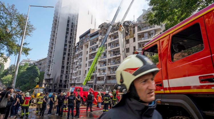 irefighters work at the scene of a residential building following explosions, in Kyiv, Ukraine, June 26, 2022. (AP)