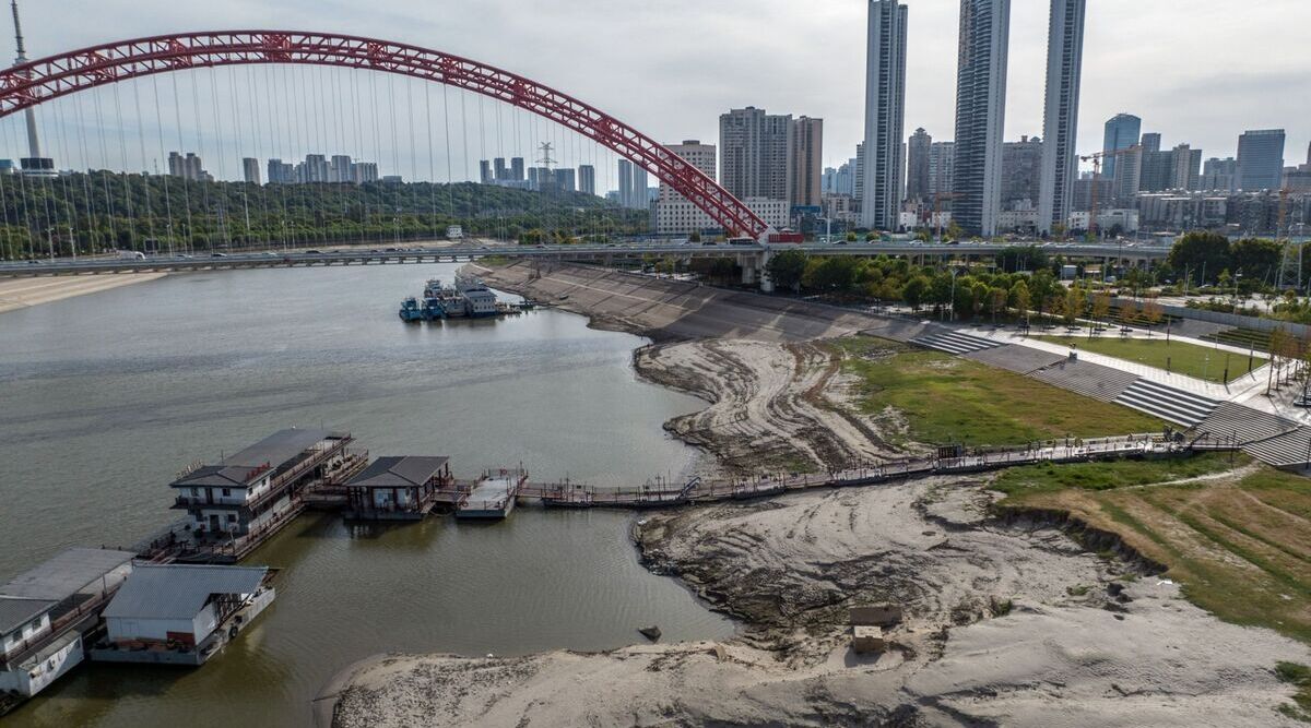 China’s Fragile Economy Is Being Hammered By Driest Riverbeds Since ...