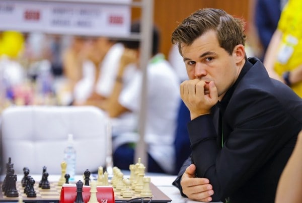 Magnus Carlsen wins world's first bitcoin chess tournament