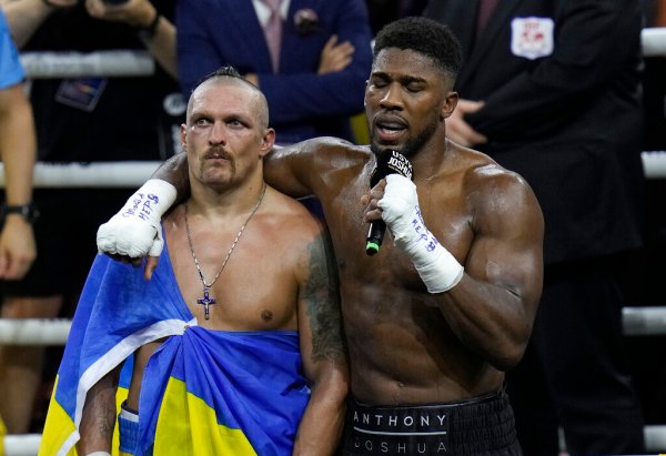 Anthony Joshua and Oleksandr Usyk