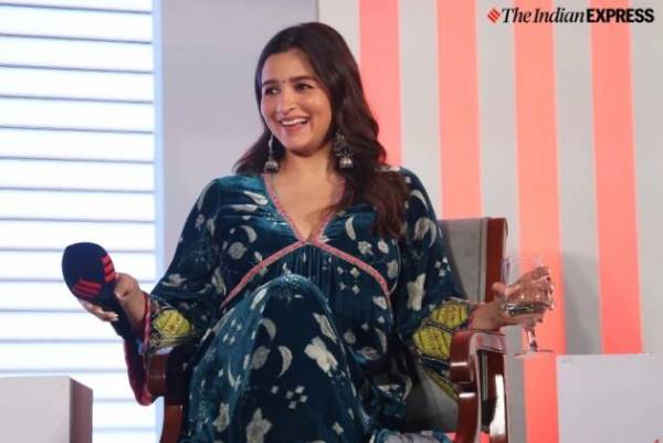 alia bhatt, alia bhatt express adda, alia bhatt interview, alia bhatt new video, shamshera, ranbir kapoor, darlings