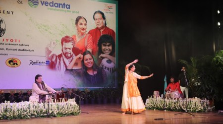 Amar Jyoti musical concert, Pandit Chaturlal Memorial Society, musical tribute to martyrs, Anup Jalota, Geetanjali Lal, bhajan, Kathak performance, Pandit Chaturlal, Pranshu Chatur Lal, Swaransh Mishra, indian express news