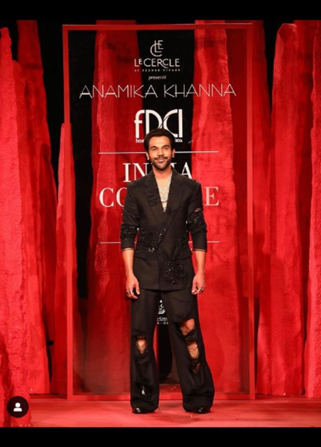 Fashion Design Council (FDCI), India Couture Week 2022, India Couture Week photos, showstoppers India Couture Week, celebs at India Couture Week, India Couture Week 2022 showstoppers, Bollywood celebs India Couture Week 2022, celeb fashion, fashion designers, fashion collection at India Couture Week, indian express news