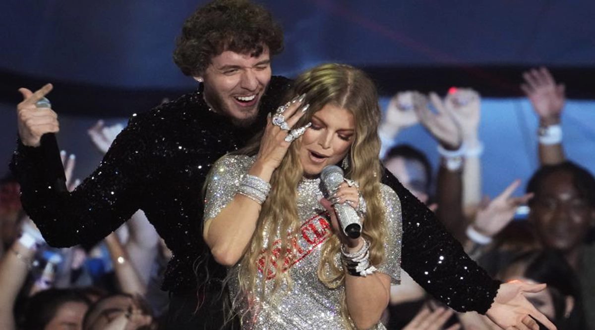 Johnny Depp makes surprise appearance at MTV Video Music Awards | Music ...
