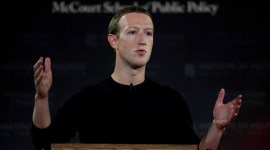 mark zuckerberg, mark zuckerberg chatbot, facebook chatbot, blenderbot,