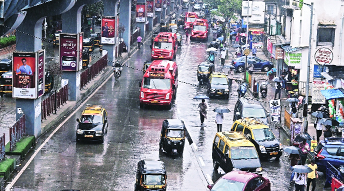 Heavy rain hits traffic, BEST bus services & trains in Mumbai, suburbs ...