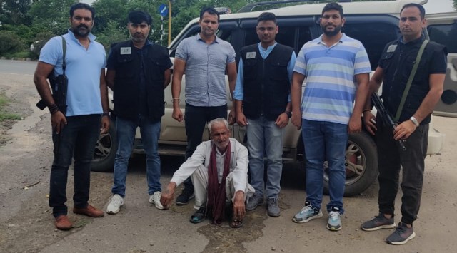 Omprakash, Pasha, Bajrang Bali, Fauji, Nai Basti, Ghaziabad, Harbans Nagar, Chorra Jaat UP Ka, Naraina village, Panipat, Samalkha tehsil, Indian Army, Signal Corps, Gurgaon, New Delhi