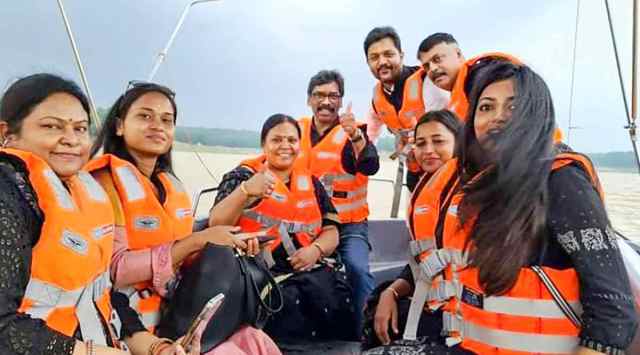 Khunti: Jharkhand CM Hemant Soren with Jharkhand Pradesh Congress Committee (JPCC) President Rajesh Thakur and UPA MLAs ride a boat at a resort, amid speculation of his disqualification as an MLA, in Khunti district, Saturday, Aug. 27, 2022. (PTI Photo)