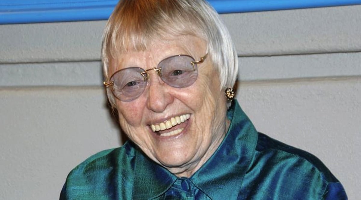 Pat Carroll