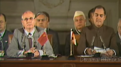 Gorbachev first visited India along with an elaborate 110-member delegation in 1986, when Rajiv Gandhi was Prime Minister. (Screengrab: Prasar Bharati archives)