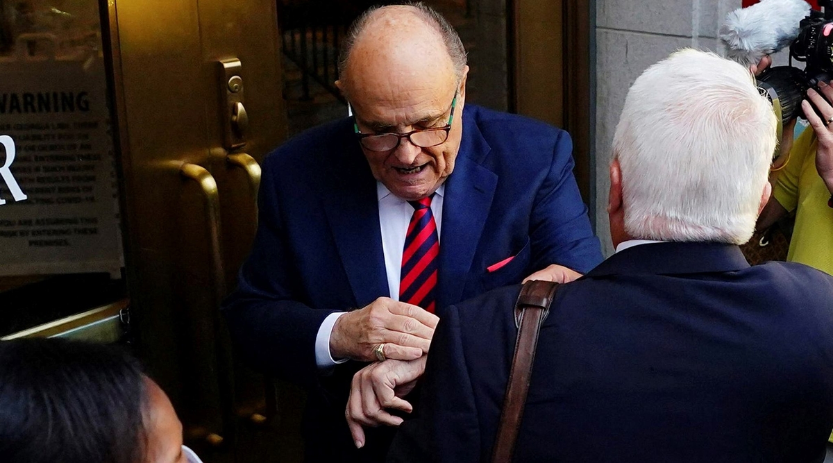 Rudy Giuliani Facing Grand Jury In Georgia 2020 Election Probe | World ...