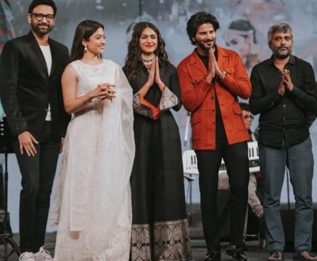 Sita Ramam promotions, Mrunal Thakur, Rashmika Mandanna, Dulquer Salmaan