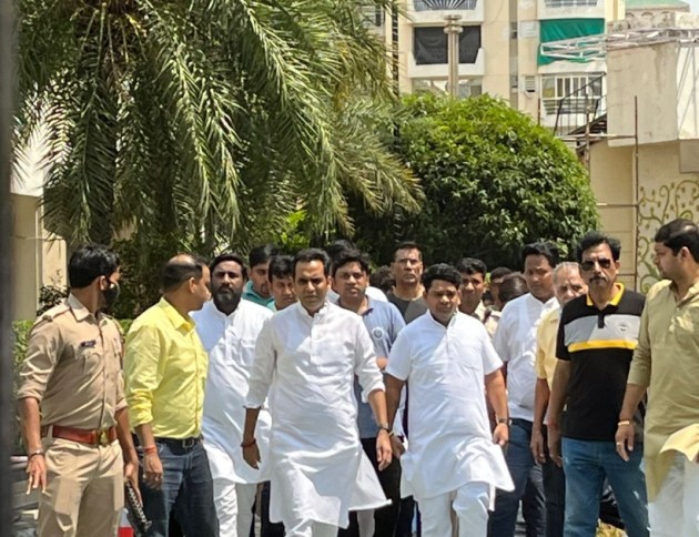 Supertech Twin Tower set for demolition