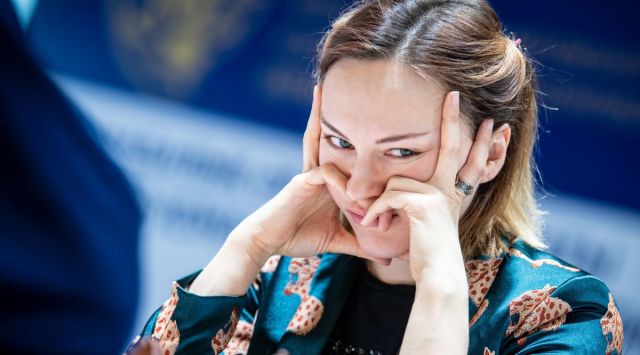 The 36-year-old Ushenina, her country’s first women’s world champion, is from Kharkiv, just 30 miles from the Russia border and one of the heavily shelled cities in the invasion. (Twitter/International Chess Federation)