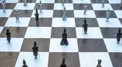 Top chess players meet in Spain to decide next world championship