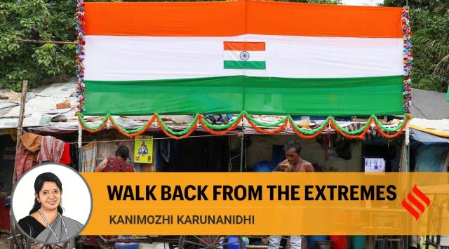 A slum area decorated with tricolour ahead of Independence Day, in Chennai, August 14, 2022. (PTI)