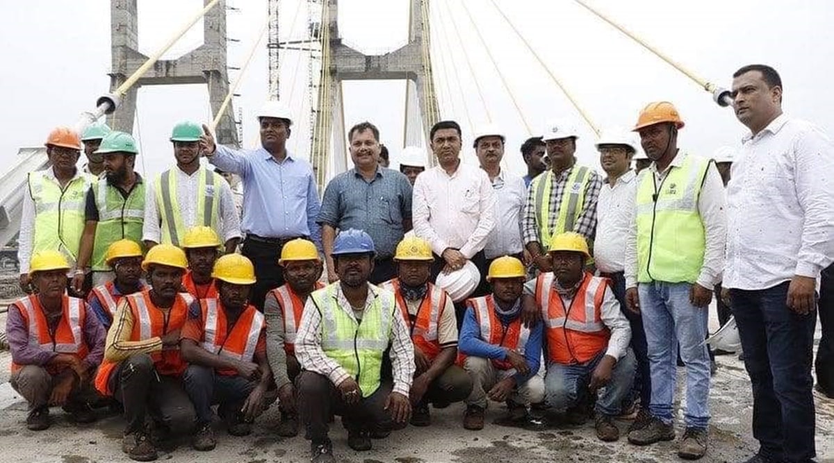 Last segment of Goa’s Zuari bridge lifted, likely to be opened by November