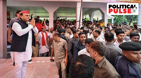 Akhilesh, Mayawati join Tiranga campaign;  SP, BSP wary of BJP's 'non-patriotic' barbs
