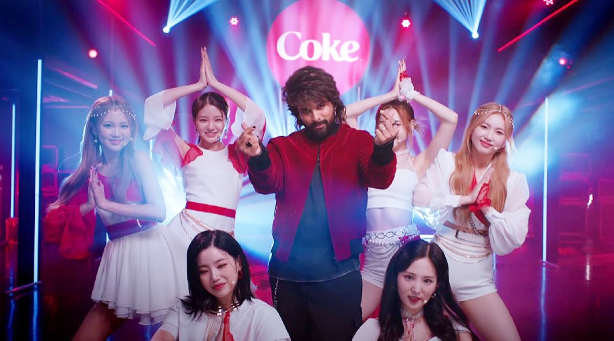 Allu Arjun busts cool moves with South Korean girl group  in Armaan  Malik song Memu Aagamu. Watch video | Entertainment News,The Indian Express