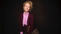 Actor Anne Heche 'legally dead' after car crash