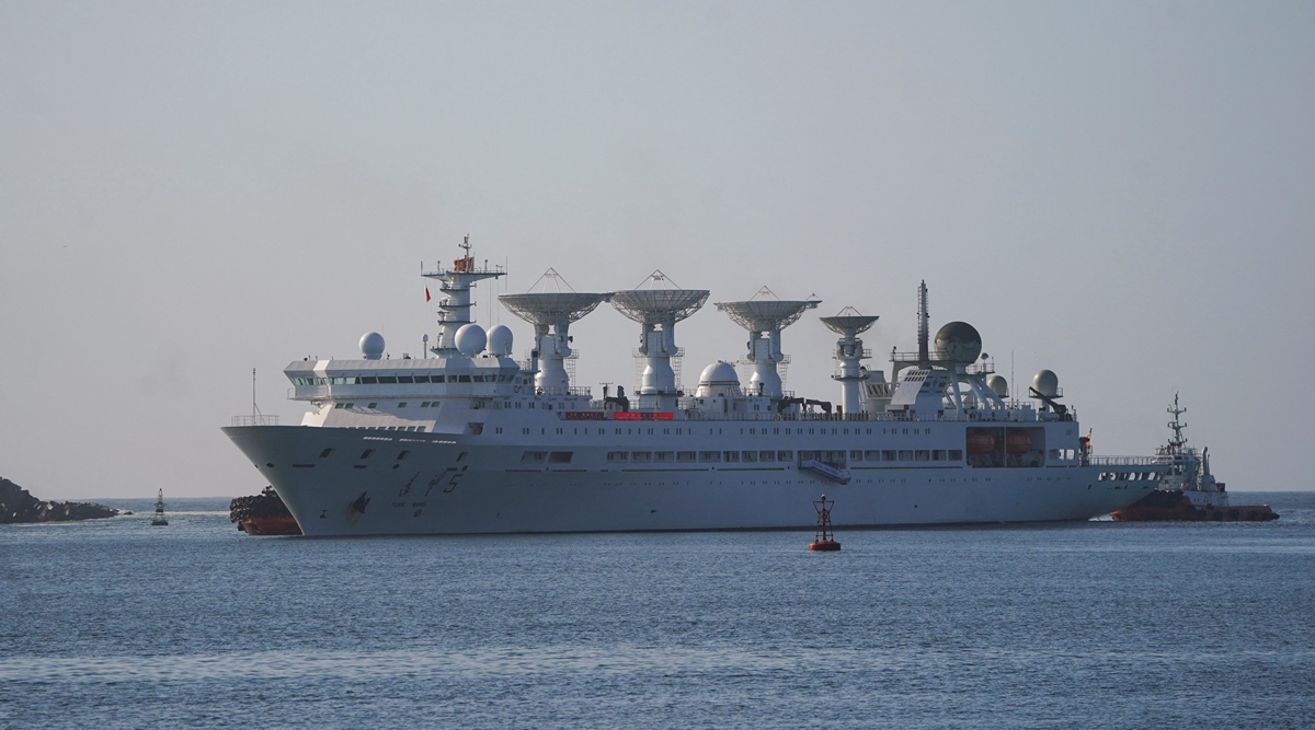 Chinese military survey ship docks at Sri Lanka port