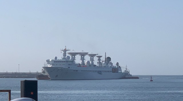  A high-tech Chinese research ship docked at Sri Lanka's southern port of Hambantota on Tuesday. (Twitter/DailyMirrorSL)