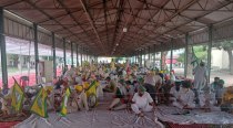 Farmers begin 75-hour protest in Lakhimpur Kheri, demand sacking of Union Minister Ajay Mishra