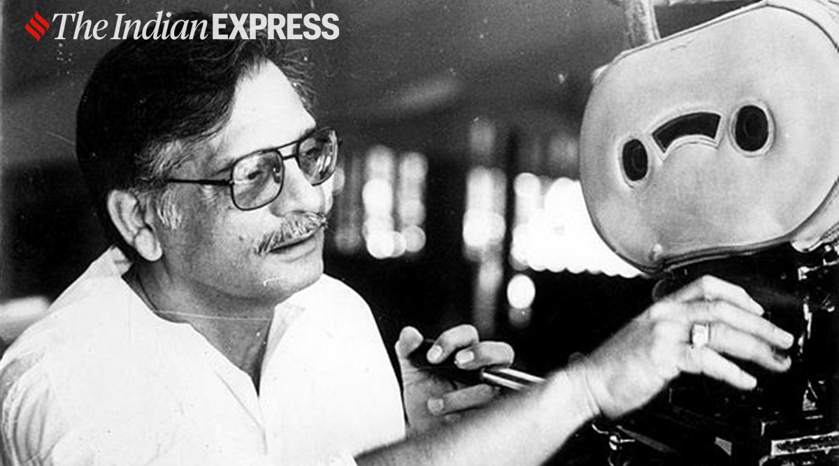 Gulzar, the director who could juggle comedy classic Angoor and ...
