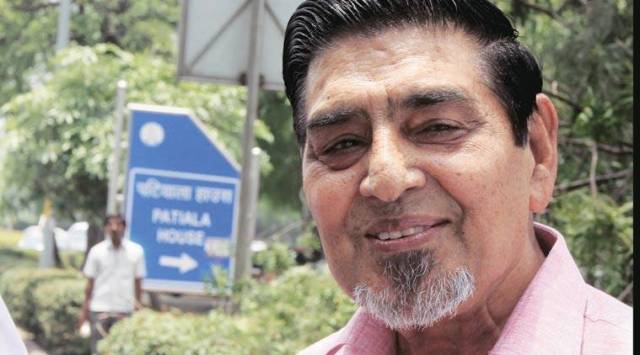 Congress Worker Sports T Shirt With Image Of Tytler At Golden Temple Cops File Case Amritsar