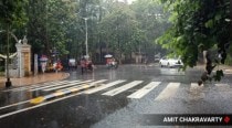 Heavy rain in Mumbai, IMD issues yellow alert