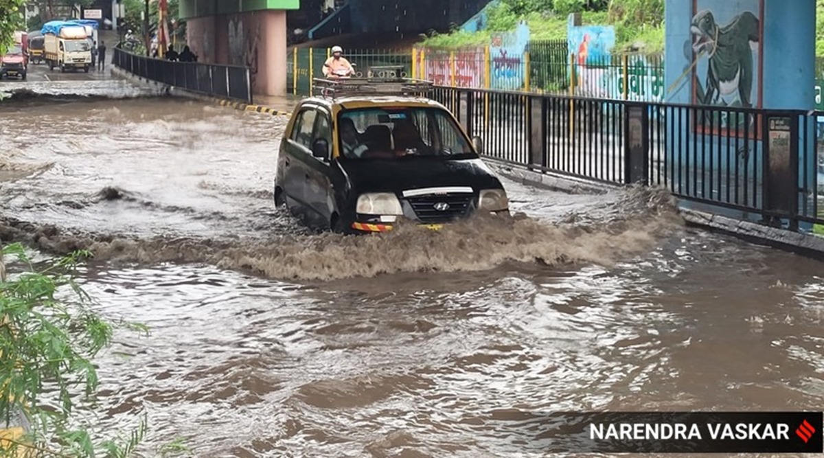 Traffic slows down in several areas of Mumbai due to rain | Mumbai News ...
