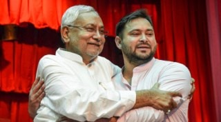 Nitish, Tejashwi hug it out, call for Oppn unity ahead of 2024 polls