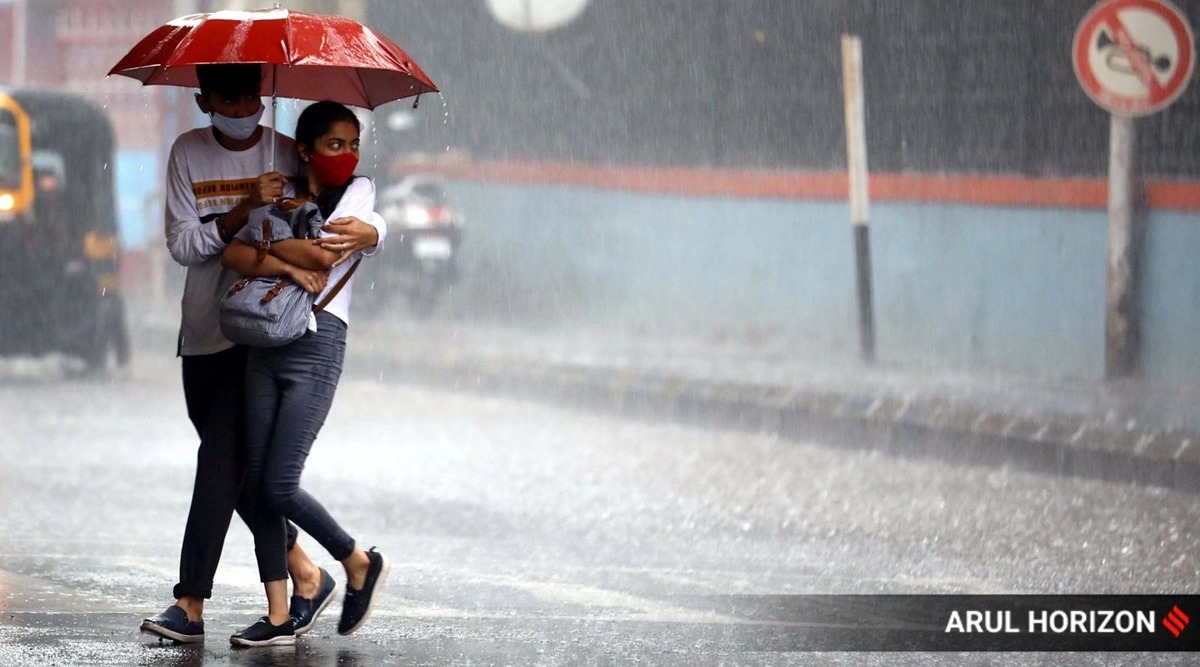 Pune on 'red' alert today, heavy rain to lash western Maharashtra