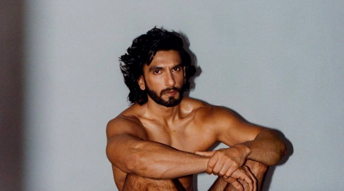 Ranveer Singh nude photoshoot: Mumbai Police reach Bollywood actor's home  with notice