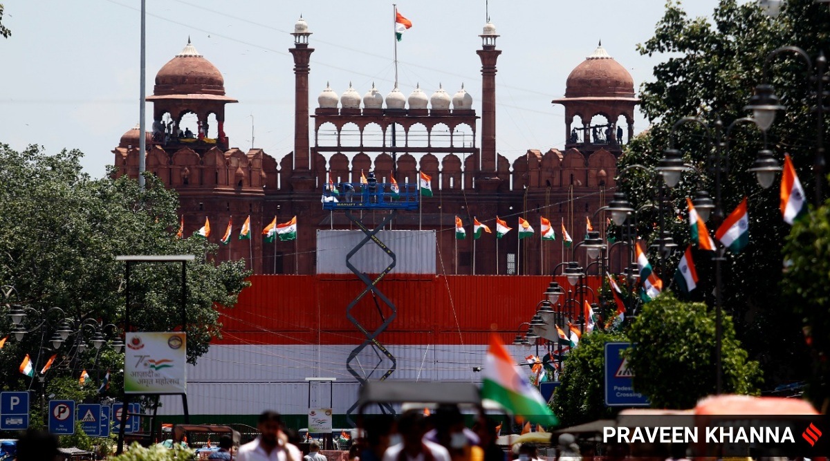 red fort delhi live