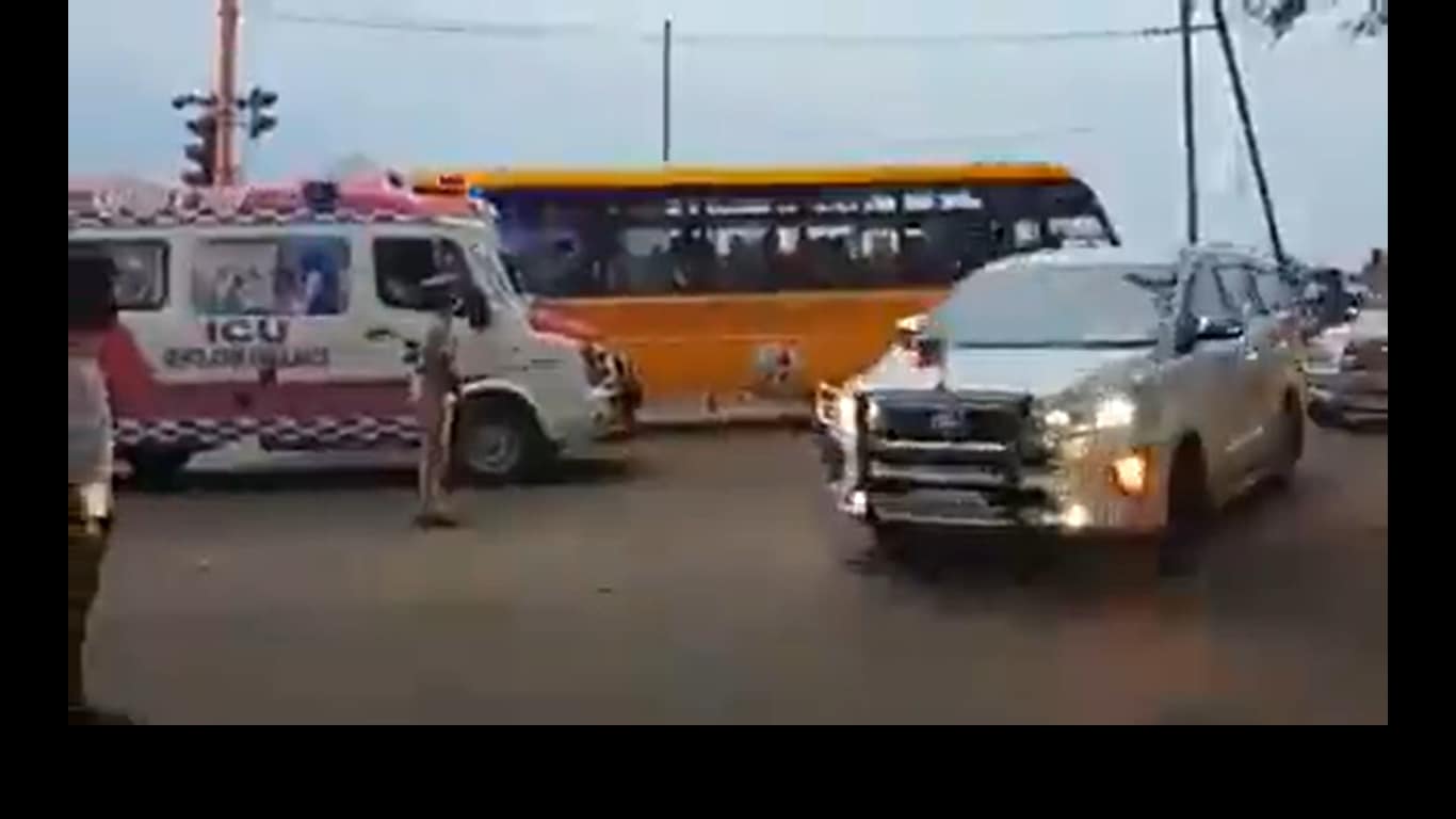 Watch video Ambulance stopped to make way for Tamil Nadu minister’s