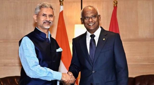 Maldivian President Ibrahim Mohamed Solih with Indian External Affairs Minister S Jaishankar. (Photo:  Twitter@DrSJaishankar)