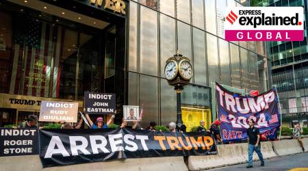 Supporters of former US President Donald Trump and protesters calling for his arrest rally outside Trump Tower in New York, Tuesday. (Reuters)