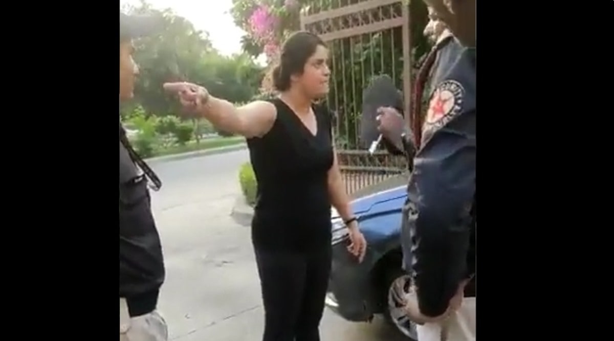 A screengrab of the video (Twitter)