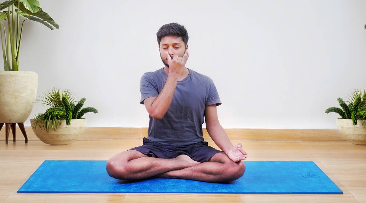 How yoga corrects breath and insomnia