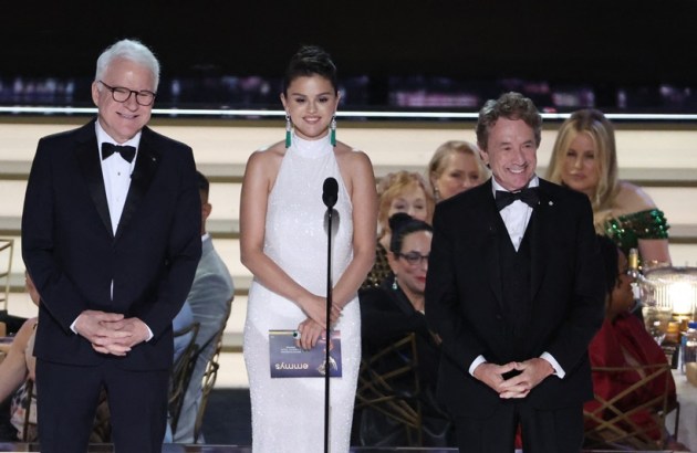 Emmy 2022, Emmy red carpet, photo gallery, Indian Express, lifestyle