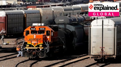 Freight rail strike would mean full shutdown for Virginia Railway Express, Headlines